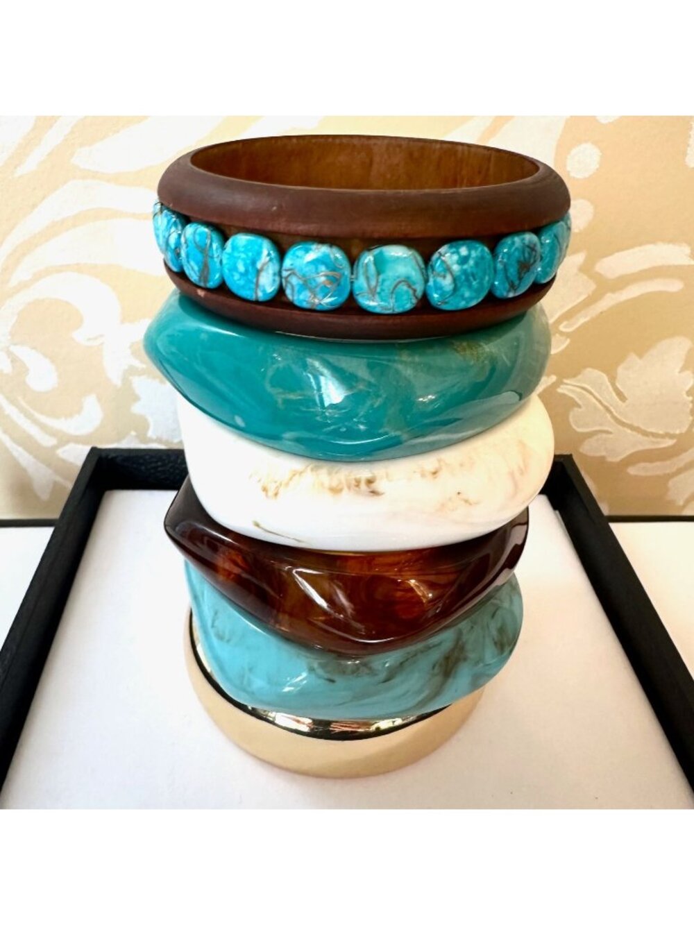 Costume Jewelry Lot Stacking Bangle Bracelets Turquoise Blue Amber Gold Tone